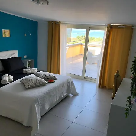 B & B Il Giardino Sul Mare Briatico Exterior foto