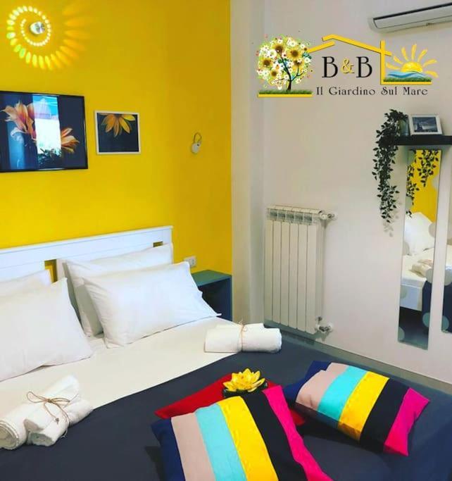 Il Giardino Sul Mare Bed & Breakfast 2*
