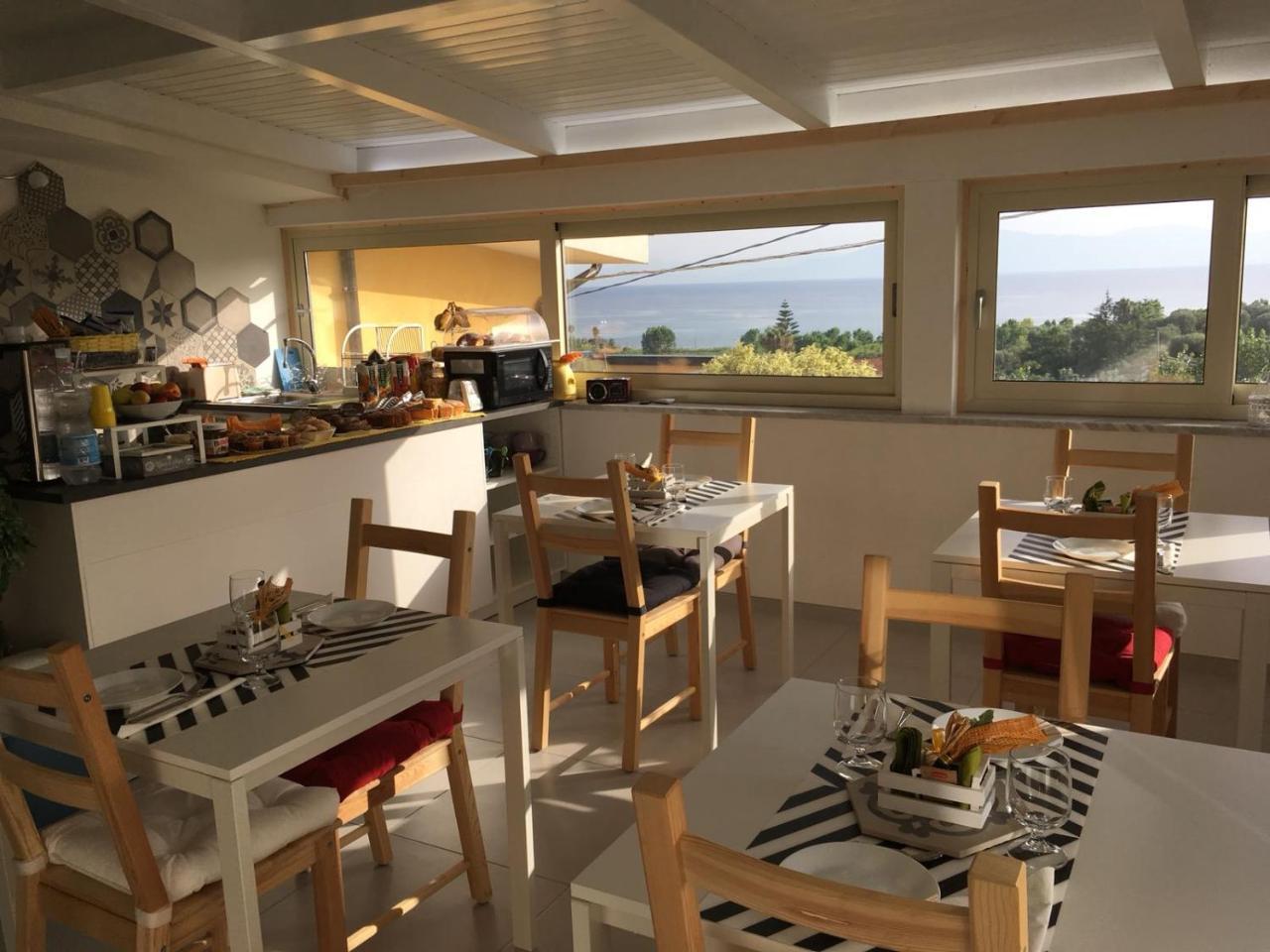 Bed & Breakfast Il Giardino Sul Mare 2*